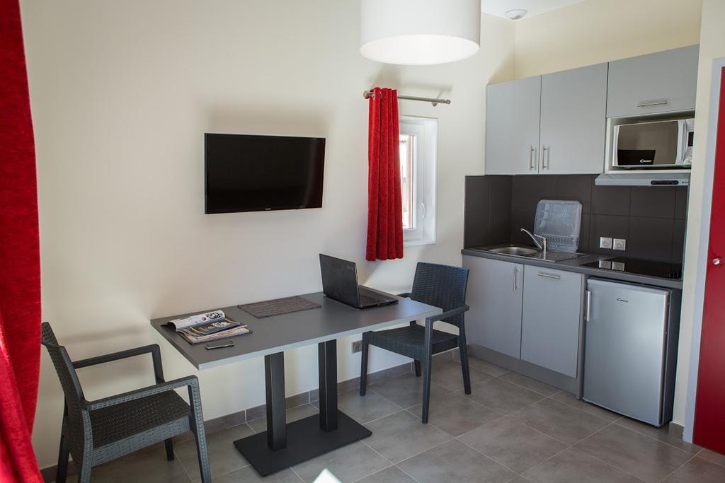 Sowell Residences Les Perles Du Golfe De Saint-Tropez Grimaud Ngoại thất bức ảnh